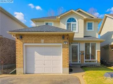 Cambridge, Waterloo, Ontario - Garden, Office room
