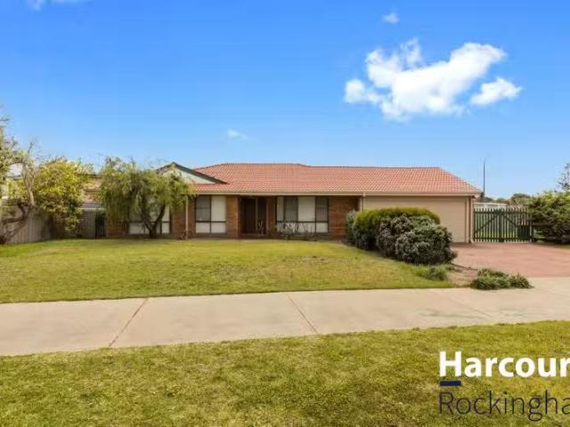 36 Liverpool Street, SHOALWATER, WA 6169 House for Rent