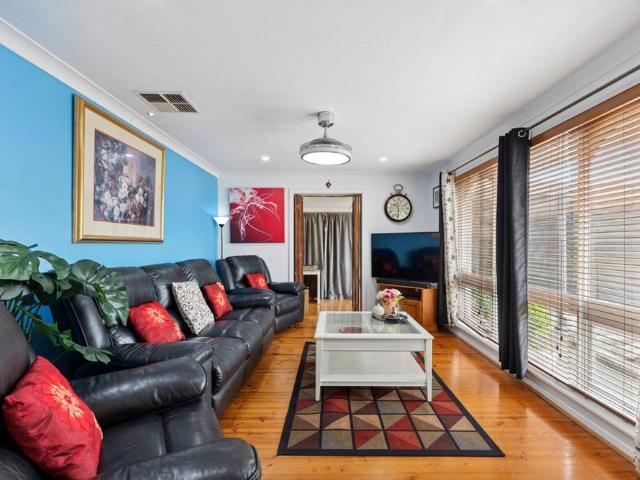 36 Manly Circuit, West Lakes Shore SA 5020