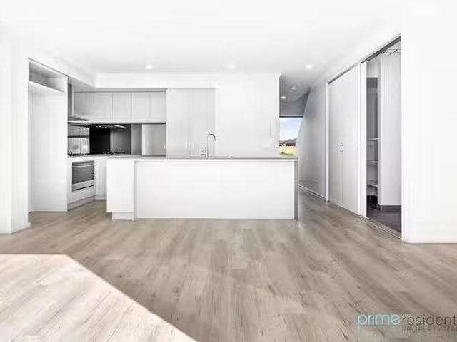 36 Nash Boulevard, Rockbank, VIC 3335