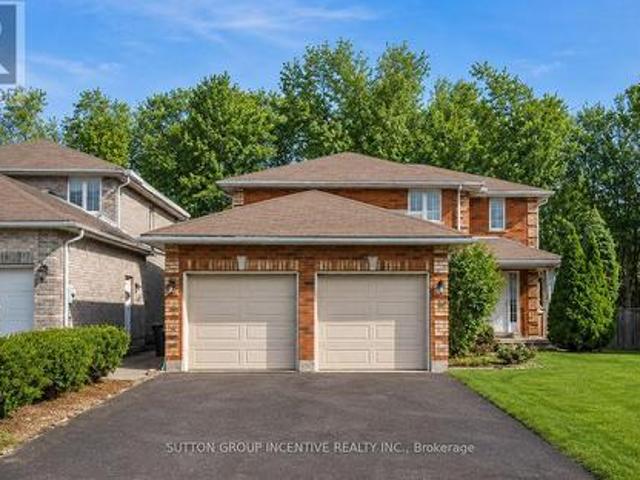 36 Nicklaus Drive, Barrie, ON, L4M 6W5 house for sale | Listing ID S13417 | Royal LePage
