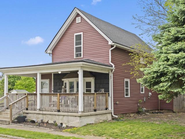 36 Oak Street