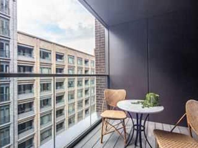 36 Ponton Road, London, SW11 7AP, United Kingdom | 2 bed apartment for rent #139333467 | Rentberry