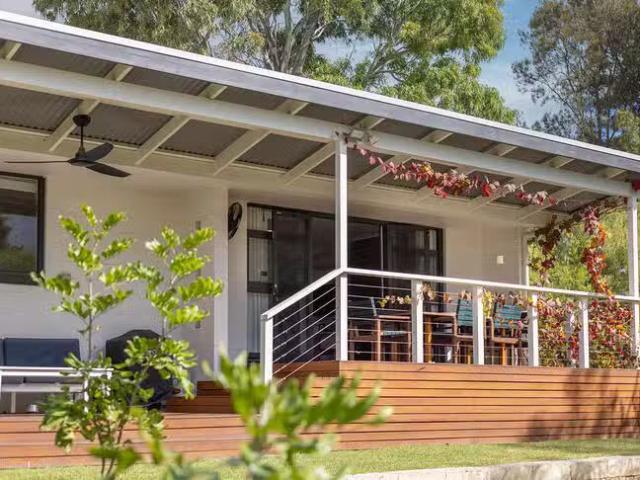 36 Port Road, Port Willunga, SA 5173