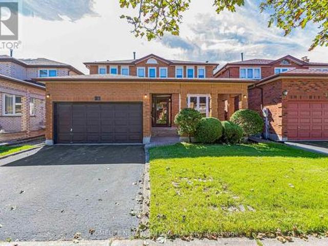 36 Purcell Square, Toronto, ON, M1V 3Y3 house for sale | Listing ID E13837 | Royal LePage