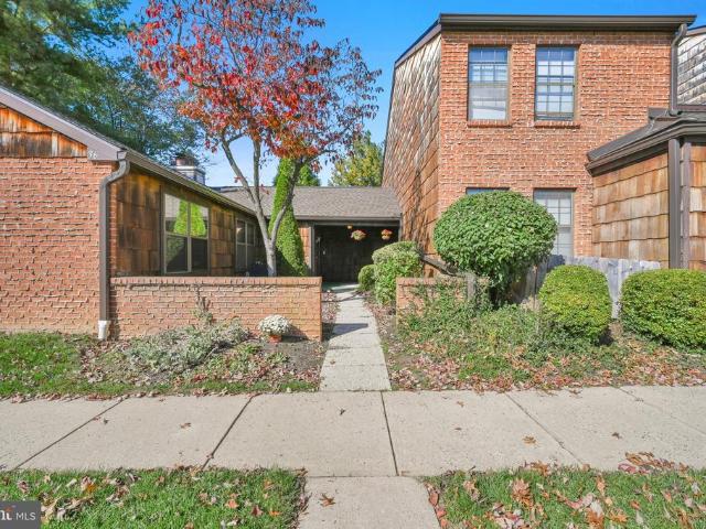 36 Rittenhouse Court # 197