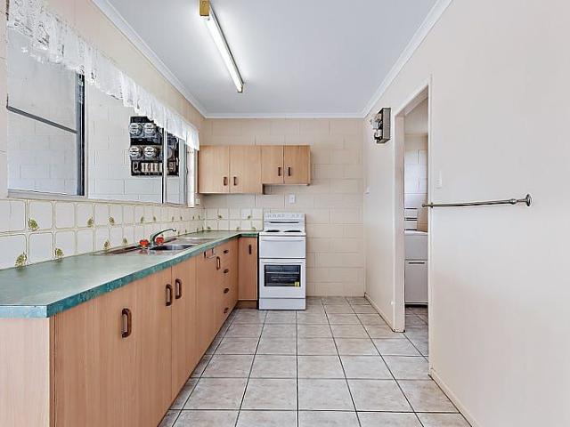 3/6 Robert Street Proserpine, QLD 4800