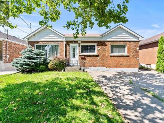 36 Rose Avenue, Thorold Downtown, ON, L2V 3C6 house for sale | Listing ID X13605 | Royal LePage