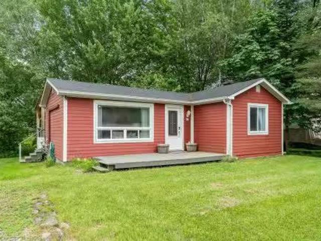36 Rue Des Érables, Hatley Municipalité, QC, J0B 4B0 house.