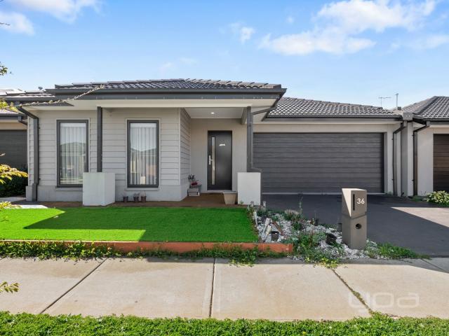 36 Scorpio Road, Weir Views