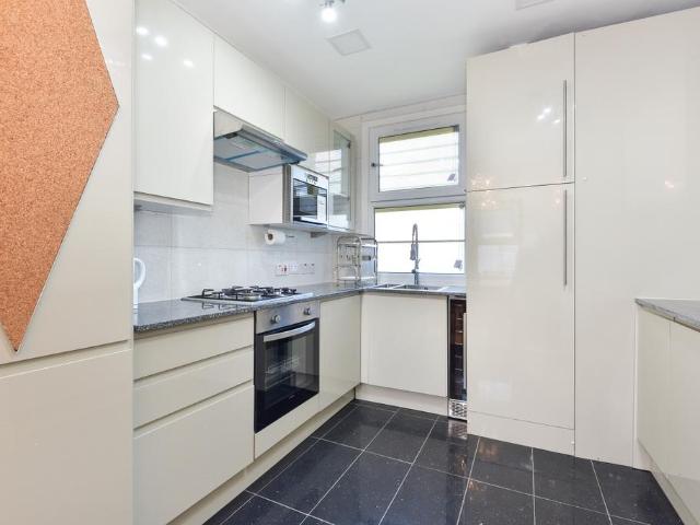 36 Selkirk Road, London, SW17 0ES, United Kingdom | 4 bed apartment for rent #124216245 | Rentberry