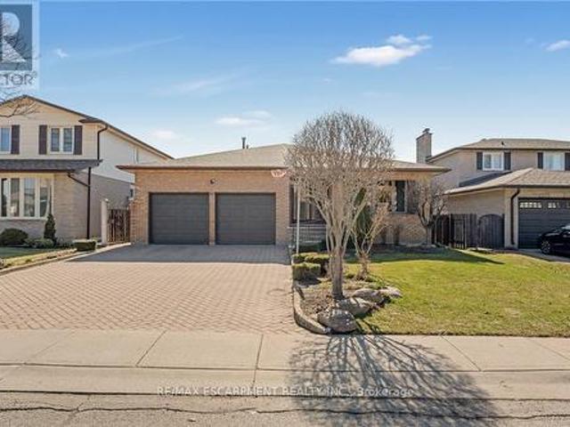 36 Skylark Drive, Hamilton, ON, L9A 4Y2 house for sale | Listing ID X13584 | Royal LePage