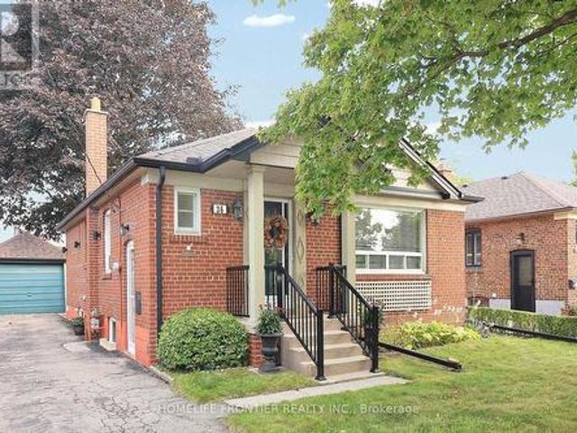 36 Silvercrest Avenue, Toronto, ON, M8W 2S5 house for sale | Listing ID W13795 | Royal LePage