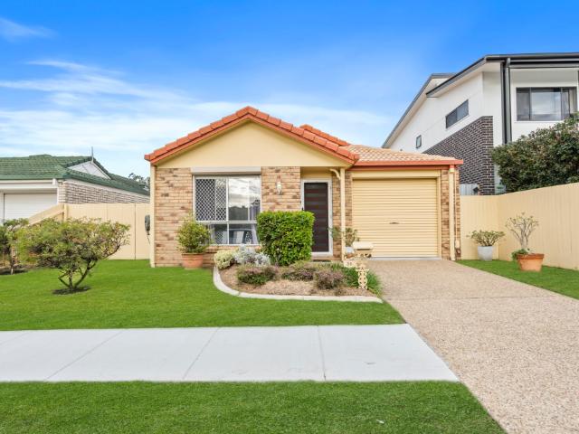 36 Sorrento Street, WYNNUM WEST, QLD 4178