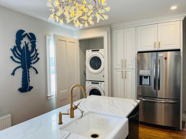 36 Spruce St. 2 Bedroom Apartment for Rent at 36 Spruce St, Portland, ME 04102 West End