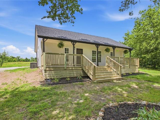 36 SW 1421st Road