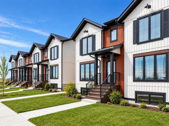 36 Station Drive, Sylvan Lake, AB, T4S 0W7 house for sale | Listing ID A2327 | Royal LePage