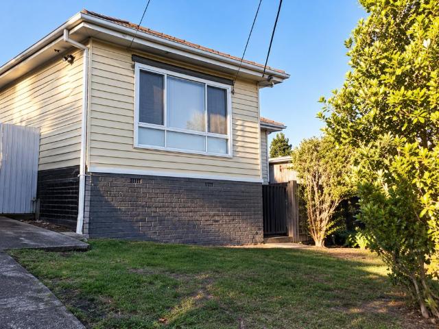 36 Stapley Crescent, Chadstone, VIC, 3148