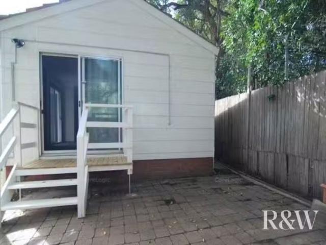 36A King Street, St Marys Apartment for rent Listed by Laura.
