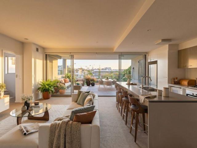 36SQM of Outdoor Living Uninterrupted Views, Boutique Complex