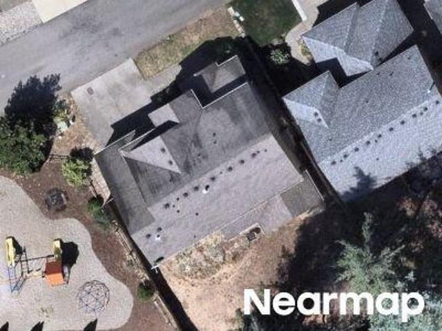 36th Ln SE