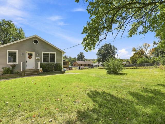 3704 Crestnoll Lane