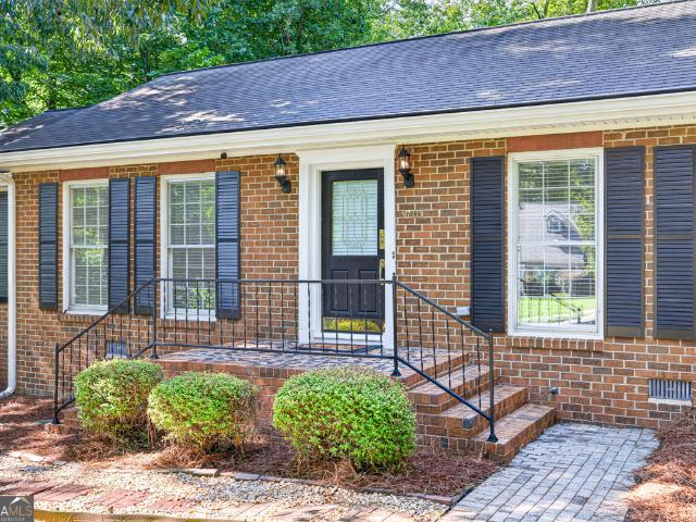 3705 Arrowhead Place