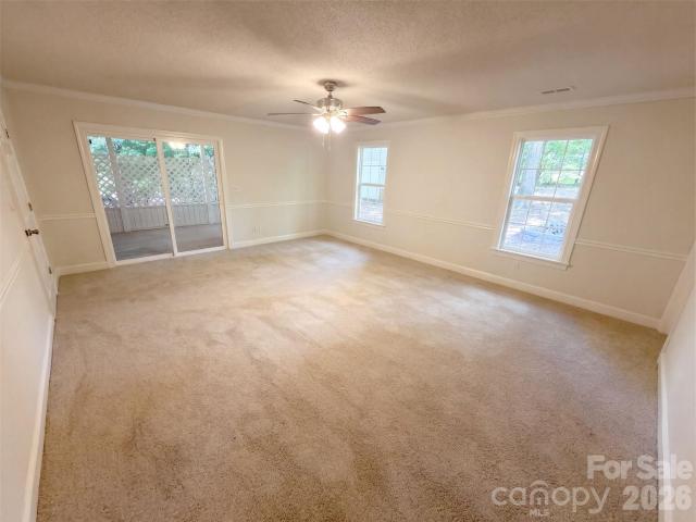 3705 Griffith Road
