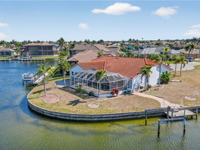 3705 Toulouse Ct, Punta Gorda, FL 33950 | MLS #C7526