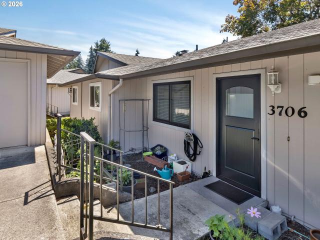 3706 NE 45TH ST