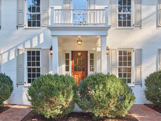 3706 Darwin Road