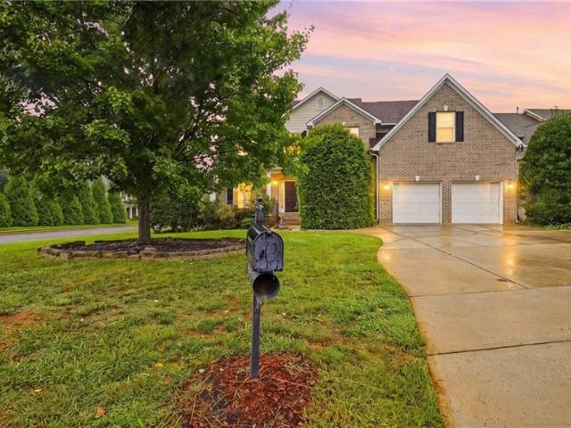 3706 Worthing Court