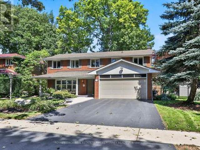 3708 Beechollow Crescent, Mississauga, ON, L4Y 3T2 house for sale | Listing ID W13781 | Royal LePage