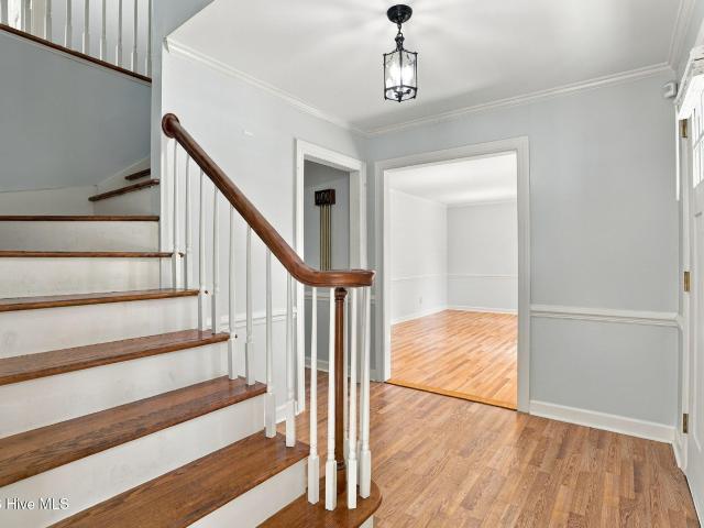 3708 Gloucester Road