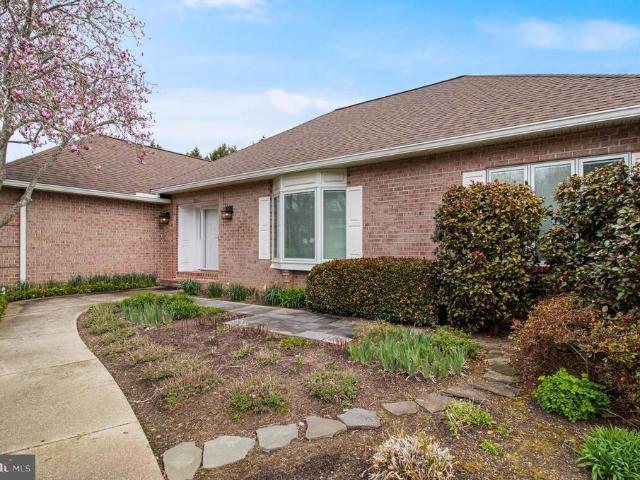 3700 Elberta Lane