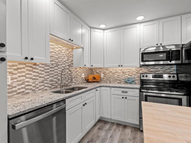 3700 Golf Colony Lane 4F