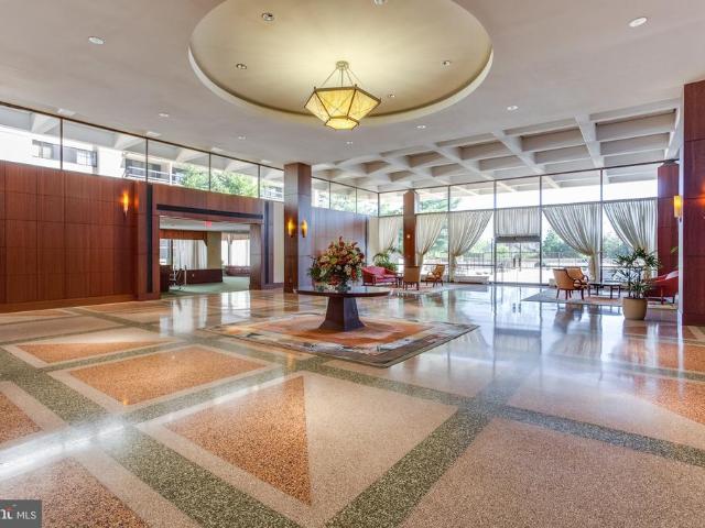 3701 S George Mason Drive # 1501N