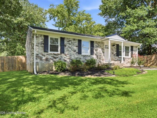 3702 Marilyn Ct