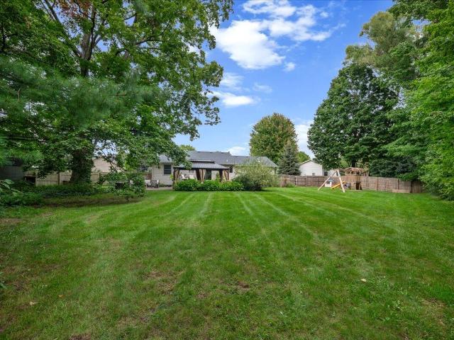 3702 Mesa Court