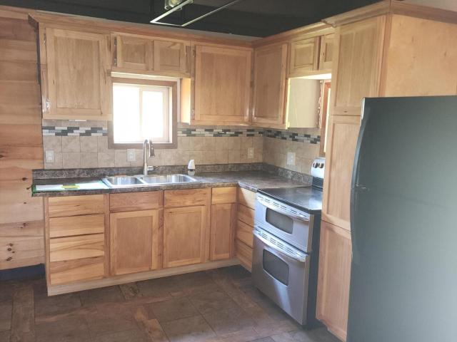 3702 County Road 4910