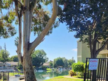 3702 W Benjamin Holt Dr, Unit 24, Stockton, CA 95219 | MLS #41127