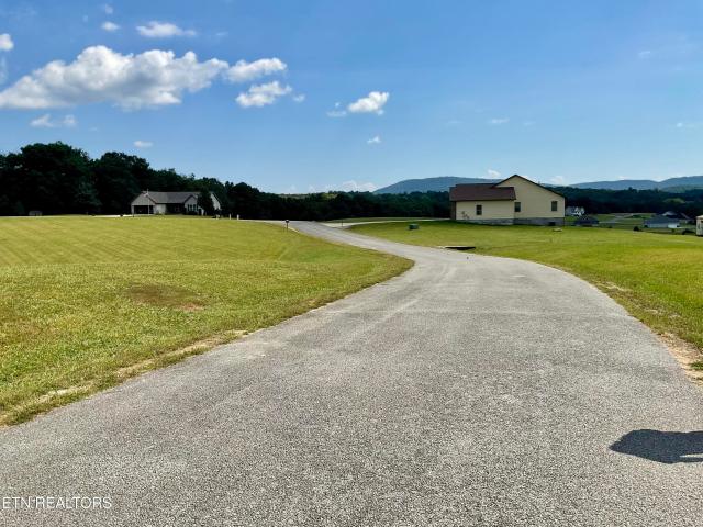370 Estate Loop Tr