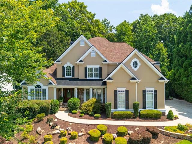370 Majestic Cove