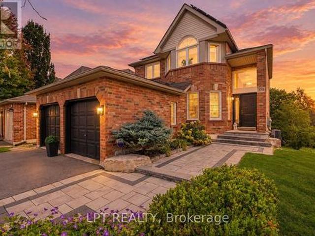 370 Silken Laumann Drive, Newmarket, ON, L3X 2J1 house for sale | Listing ID N13800 | Royal LePage