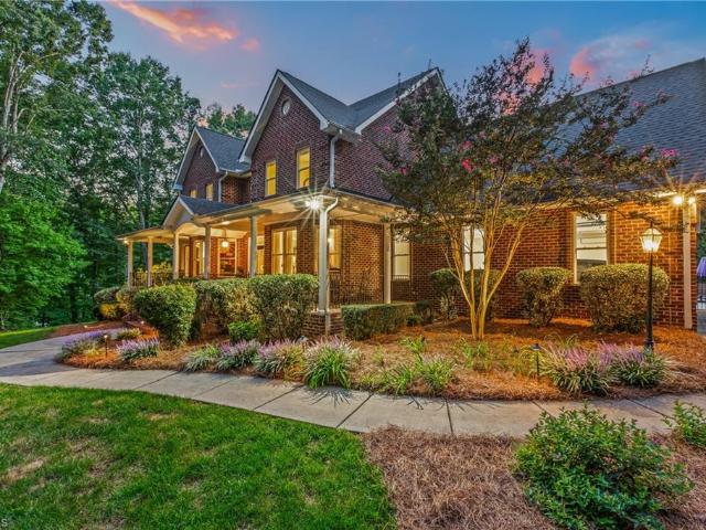 370 Rabbit Farm Trail