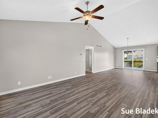 3716 Hickoryrow Court