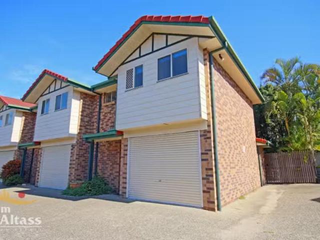 3/718 Wynnum Road, Morningside Townhouse for rent Listed by P.