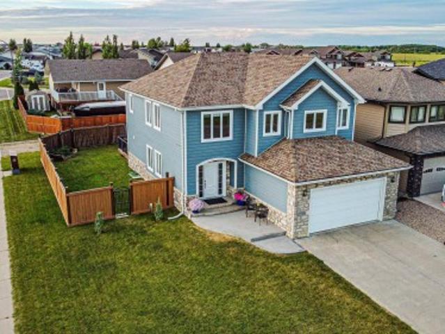 3719 Lakeshore Drive, Bonnyville Town, AB, T9N 0A4 house for sale | Listing ID E4481 | Royal LePage