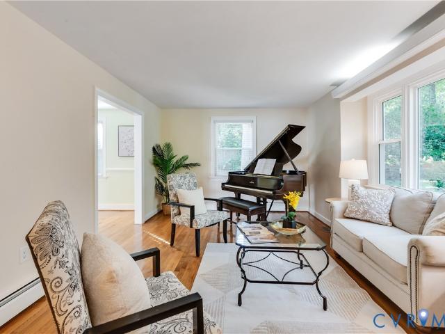 3719 Wainfleet Drive