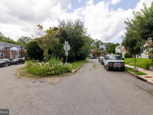 3711 Mimi Circle